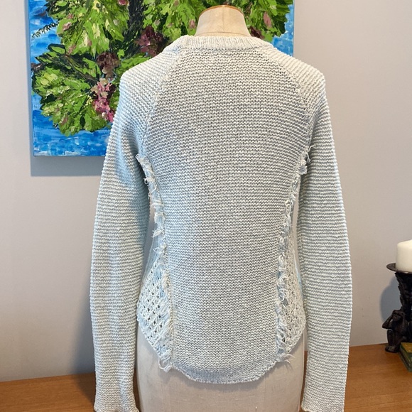 Kismet seafoam green crochet scoop neck sweater w/ princess fringe& Shirtail. S - Picture 2 of 8